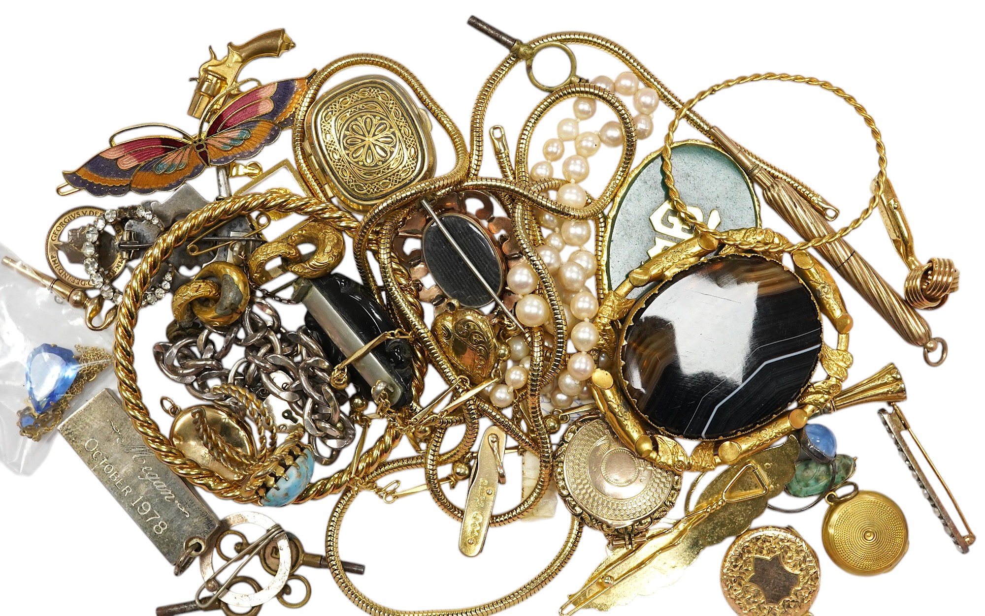 A quantity of assorted jewellery, including costume, a small 9ct gold mounted pocket knife and 9ct back and front lockets. Condition - poor to fair